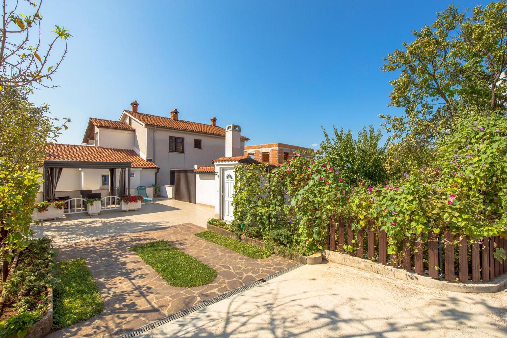 Apartman Slavica Ριέκα Εξωτερικό φωτογραφία